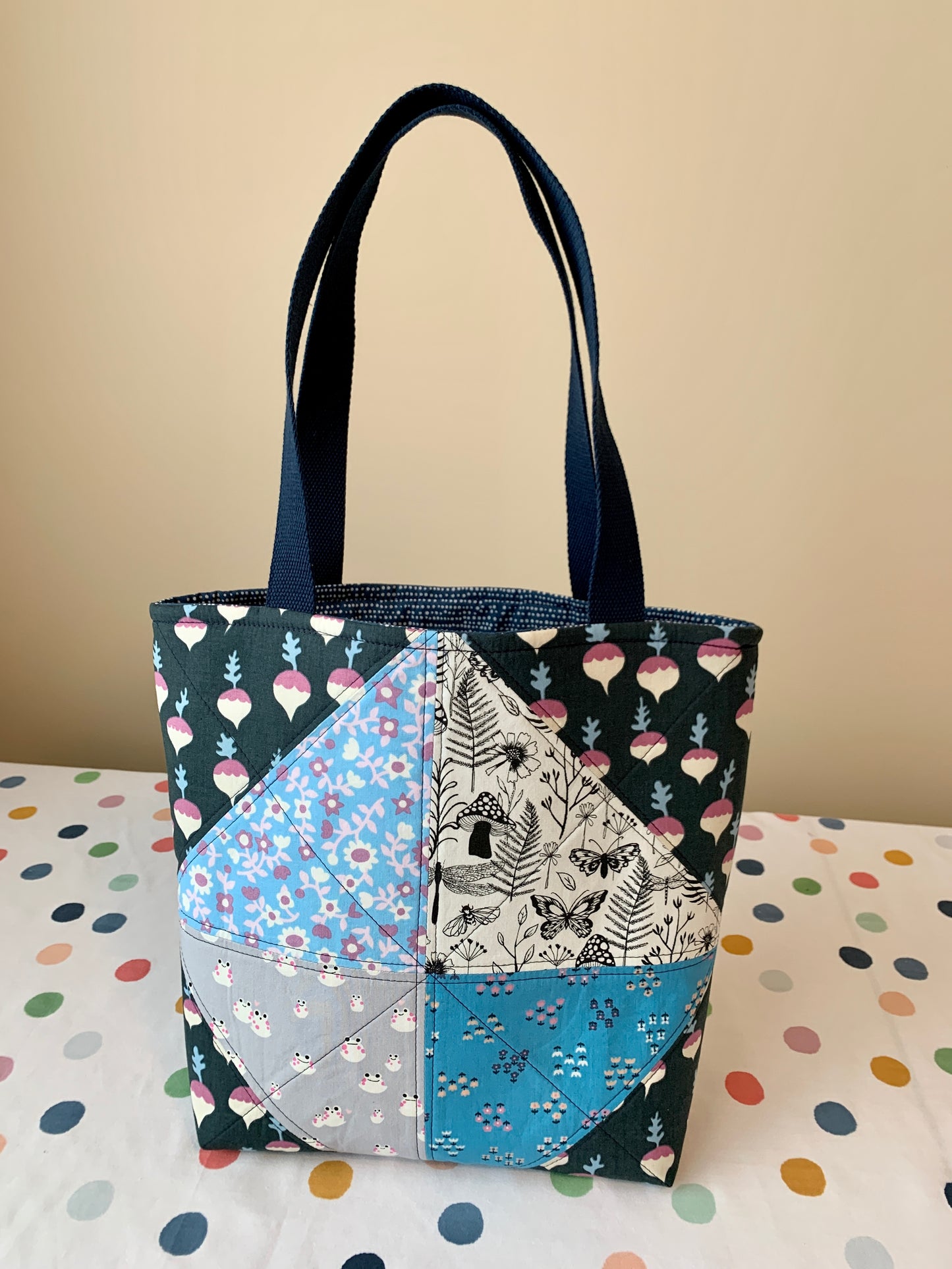 Quilted Tote with gnomes, frogs, and flowers